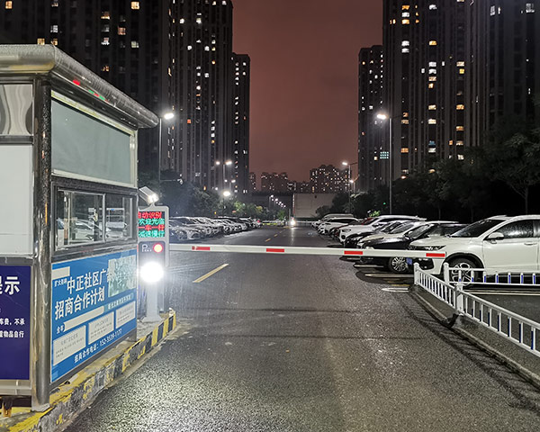 山西元一智能：通道摆闸的功能特征有哪些?